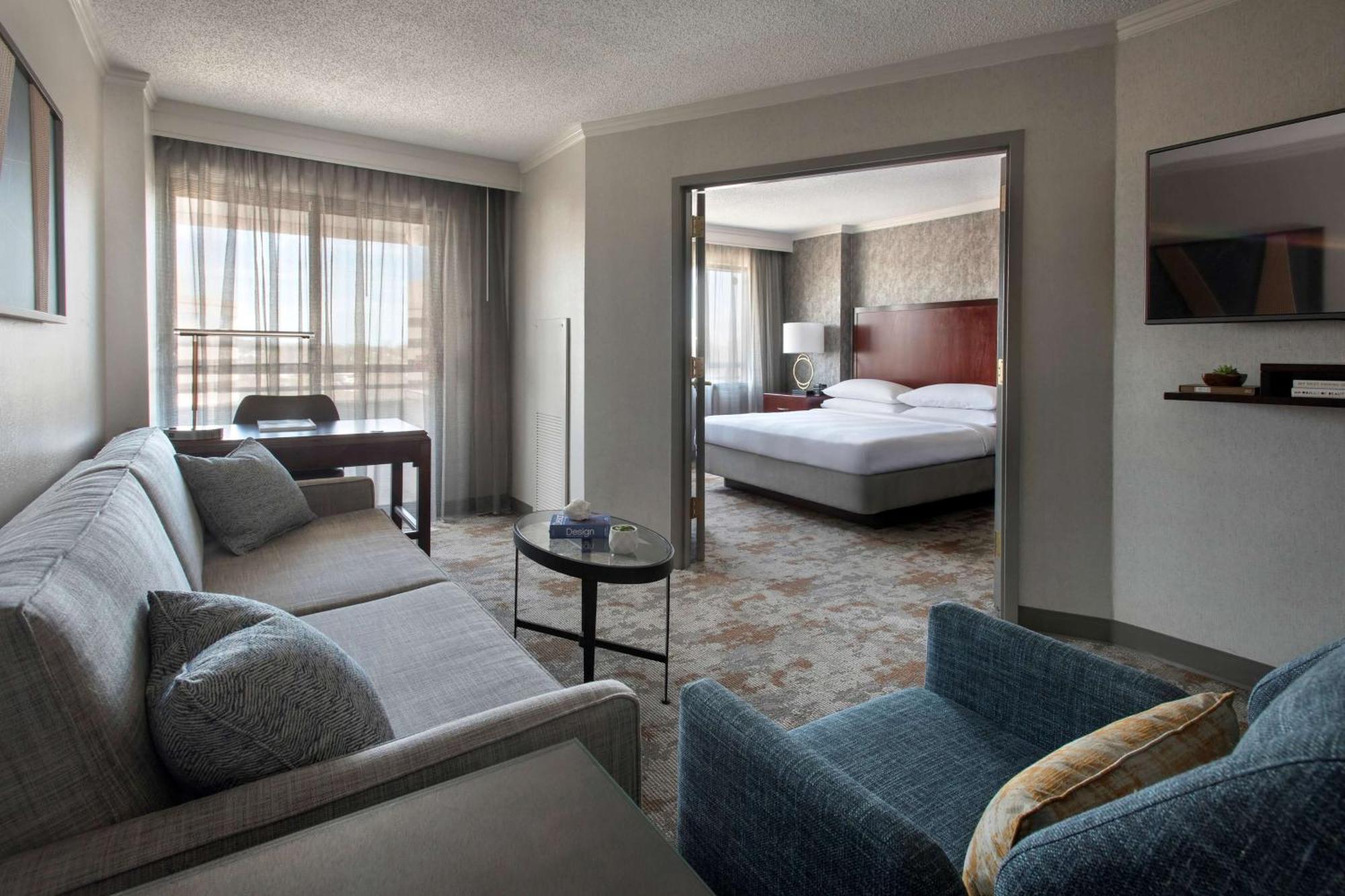 Two-Room King Suite Hearing Access