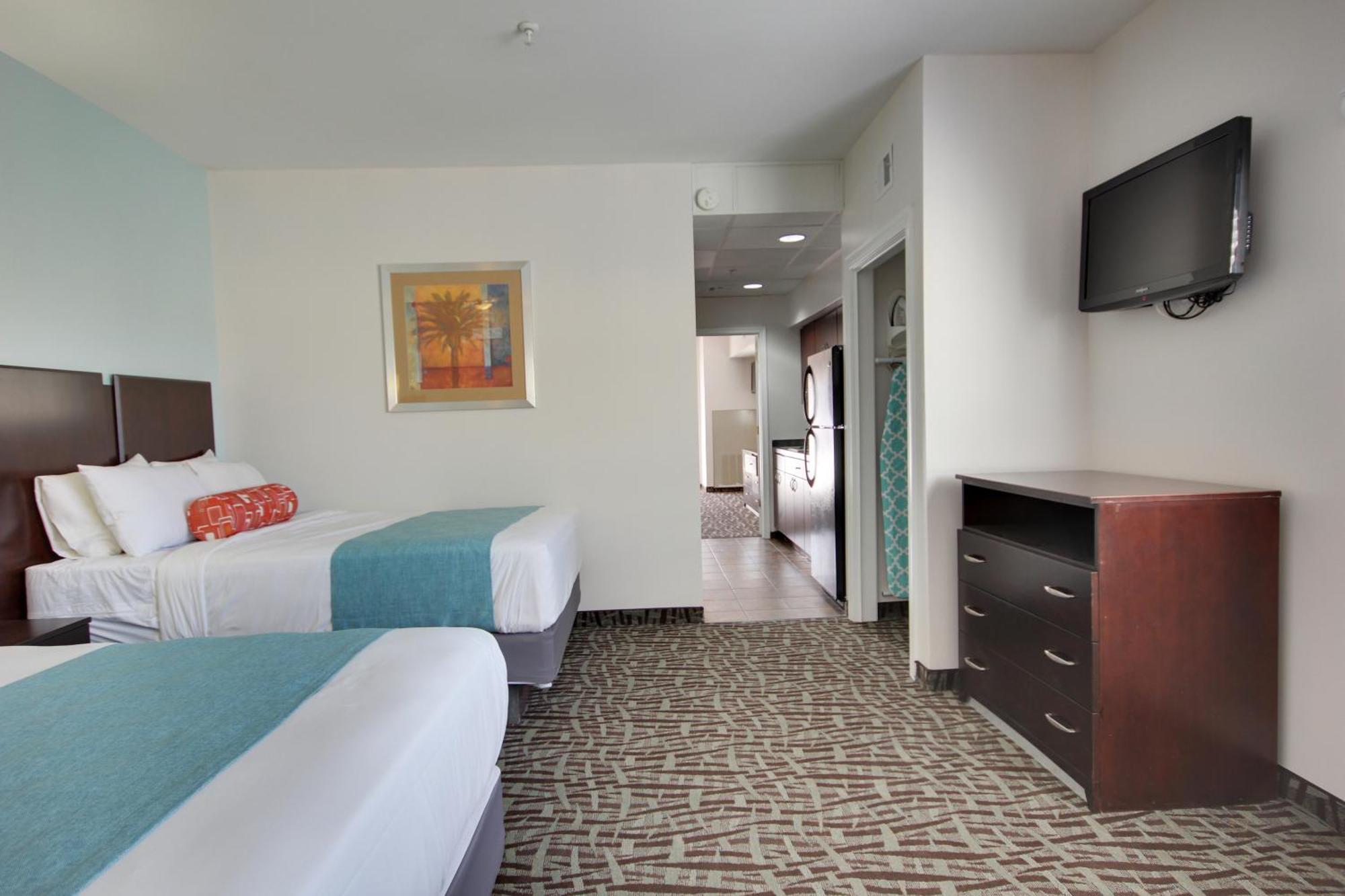 Two-Bedroom Suite