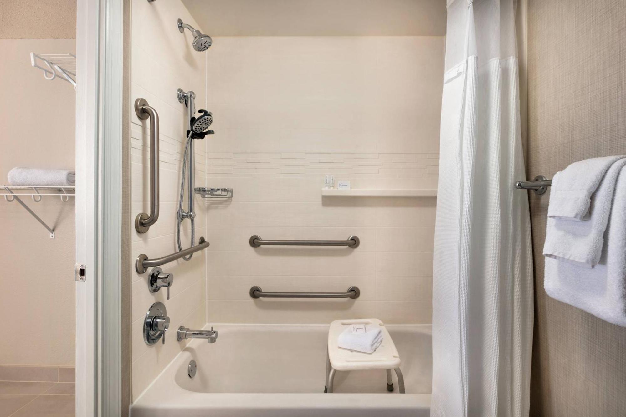 One-Bedroom Queen Suite City View Adapted Tub Mobility Hearing Accessible