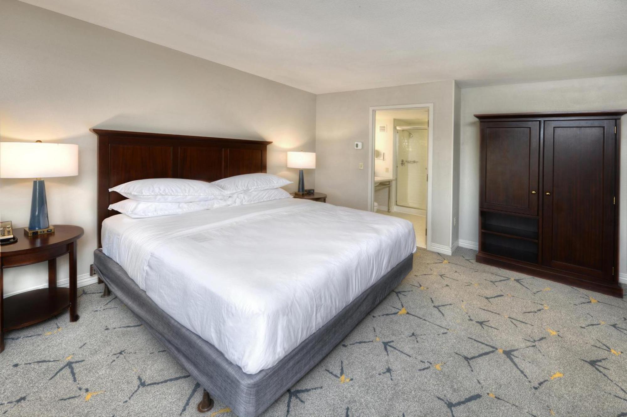 Guest Room 1 King