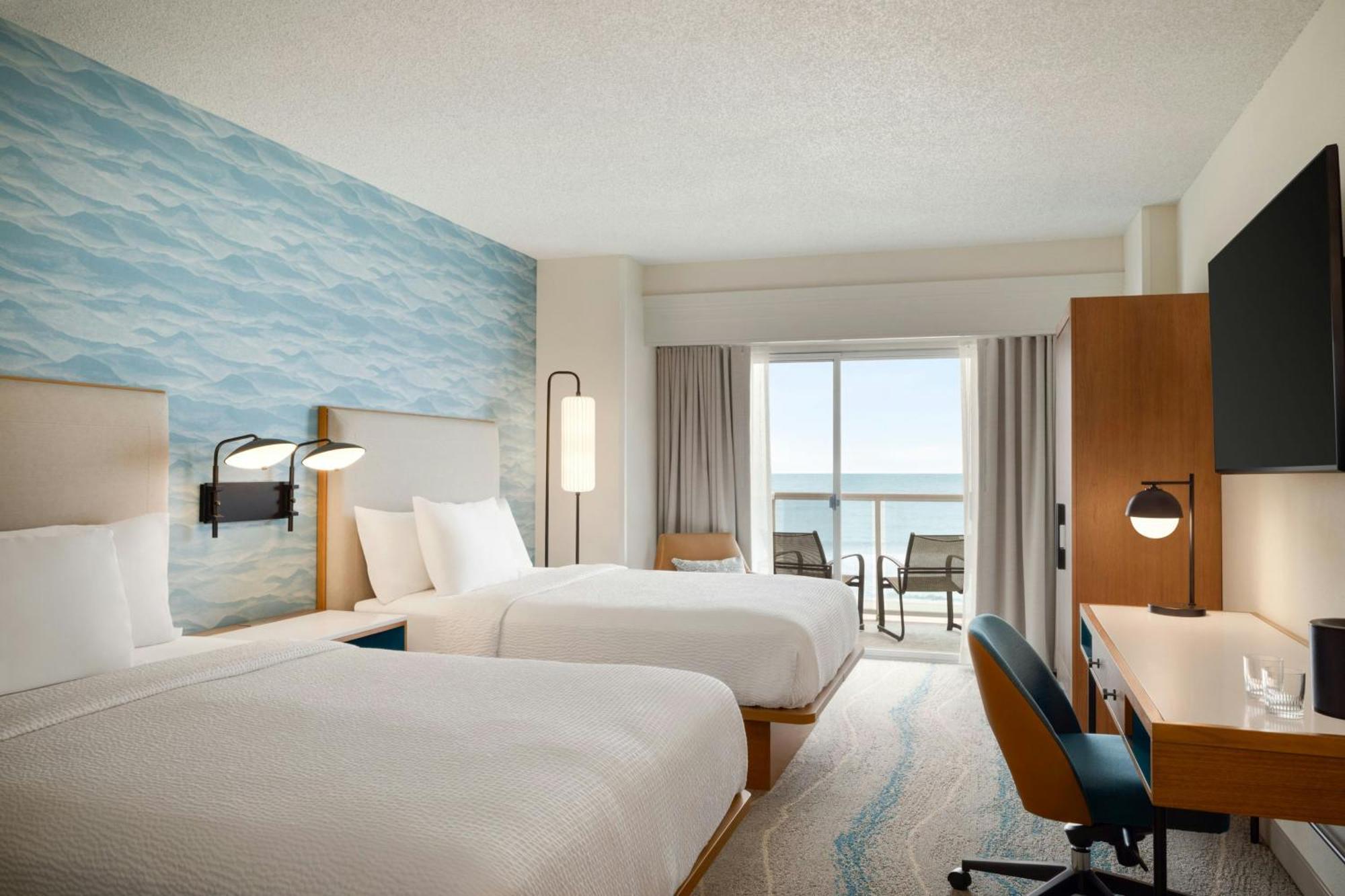 Queen Room Two Queen Beds Oceanfront View Balcony