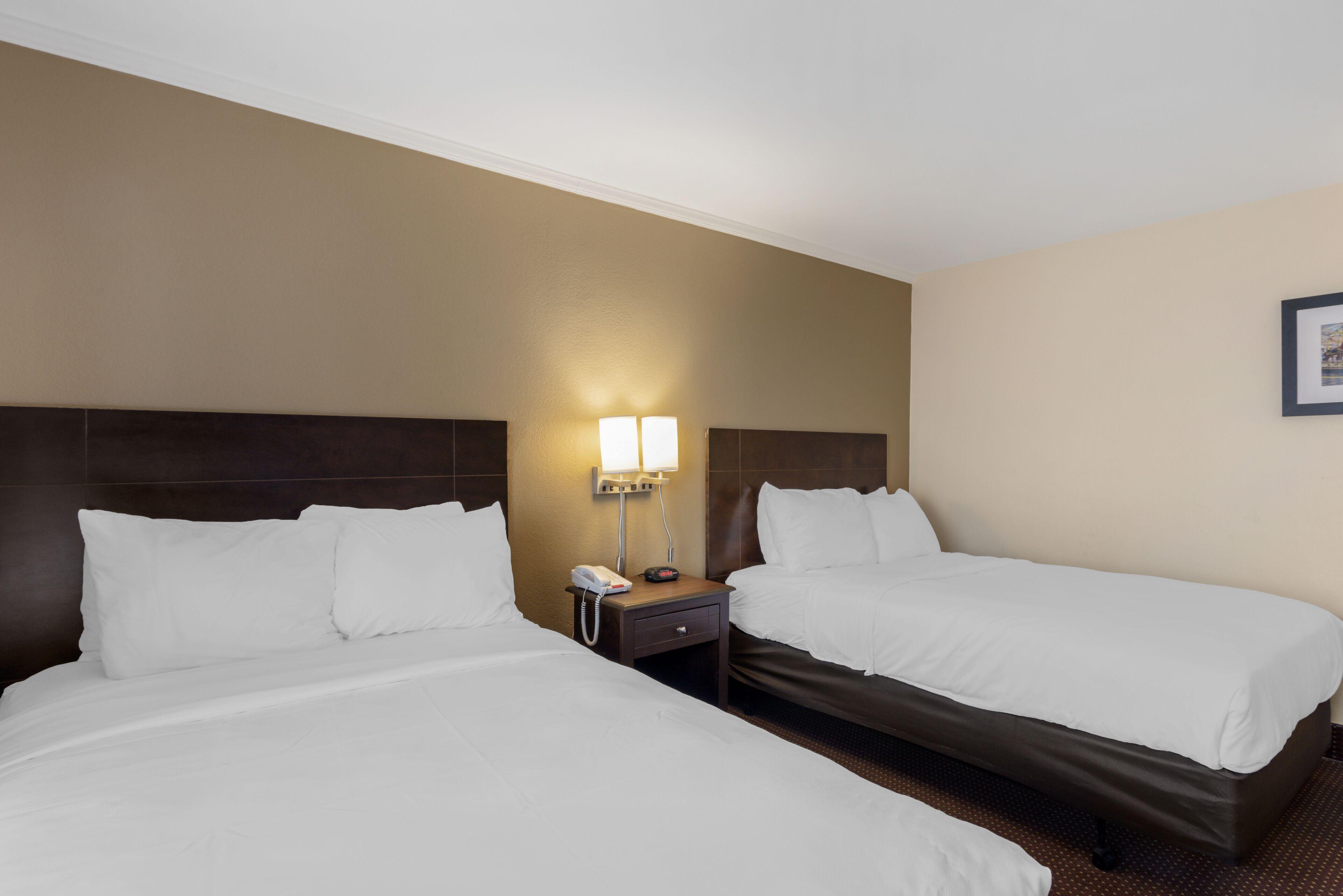 Double Room Two Double Beds City View or Non Smoking
