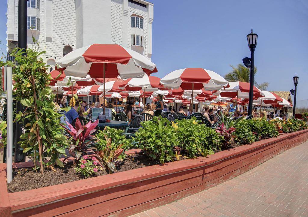 Queen Suite Patio View