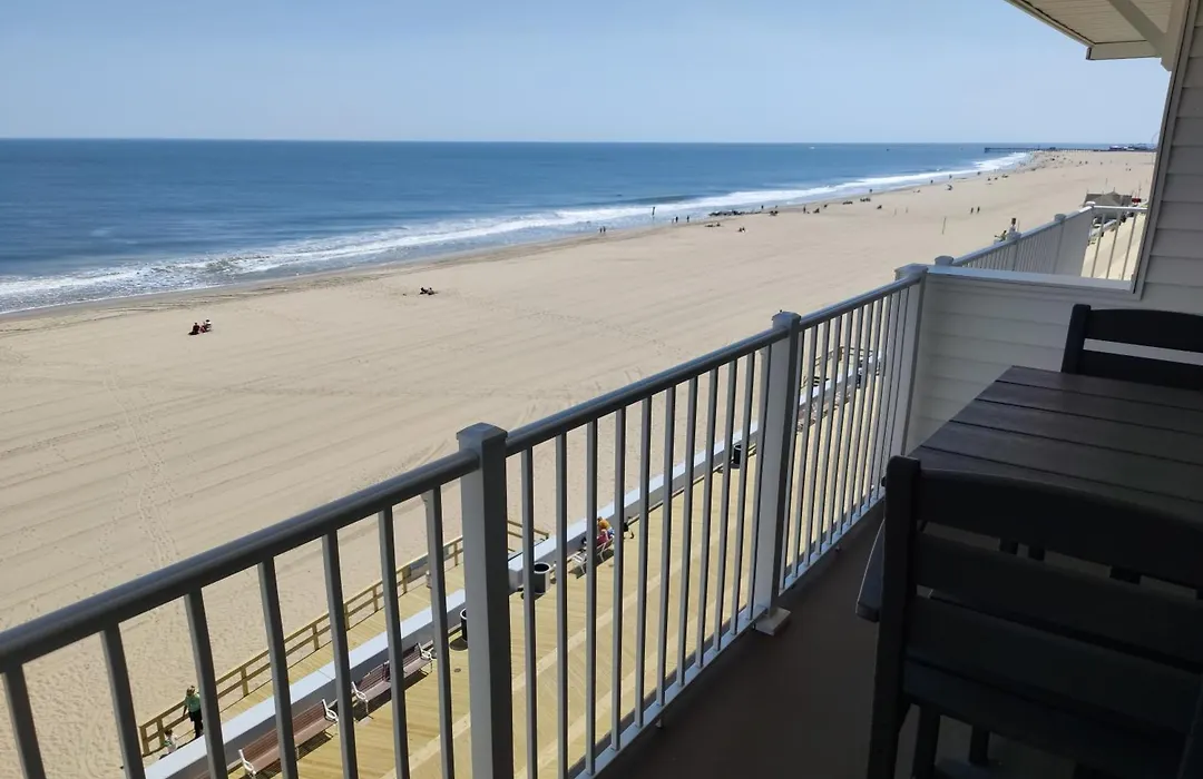 Monte Carlo Boardwalk / Oceanfront Ocean City-1