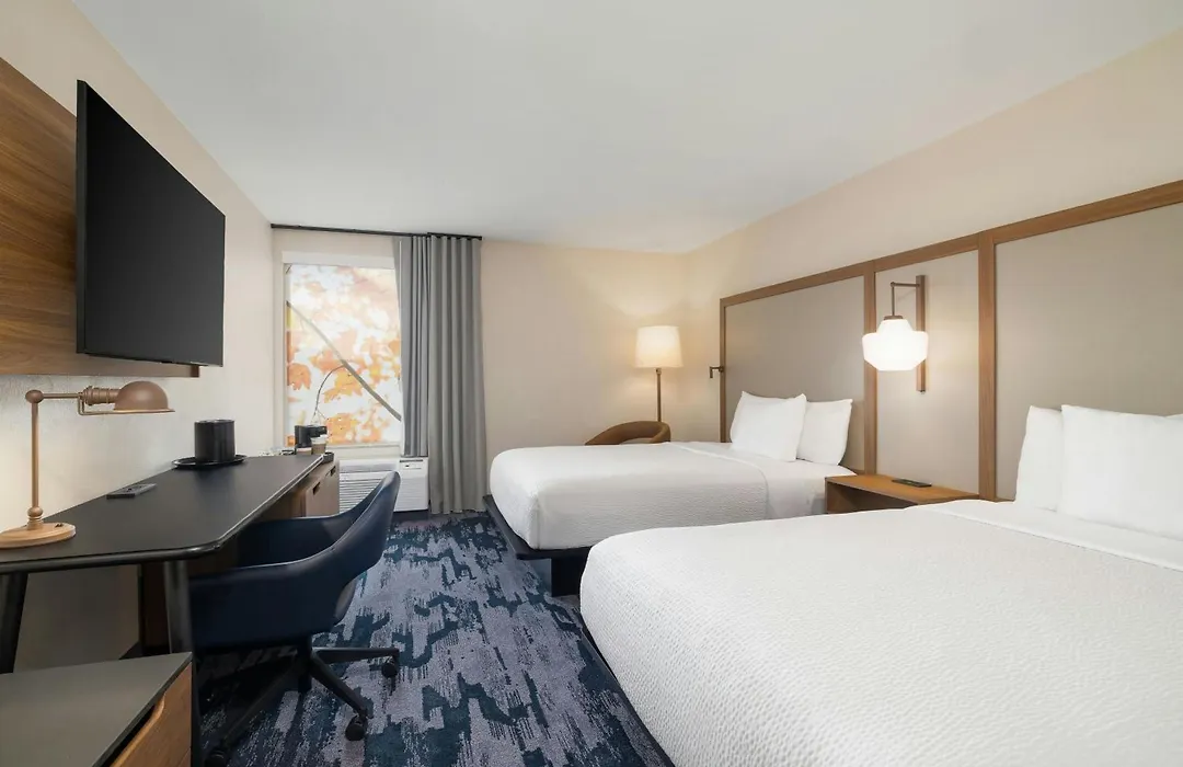 Fairfield By Marriott Inn & Suites Clinton-1