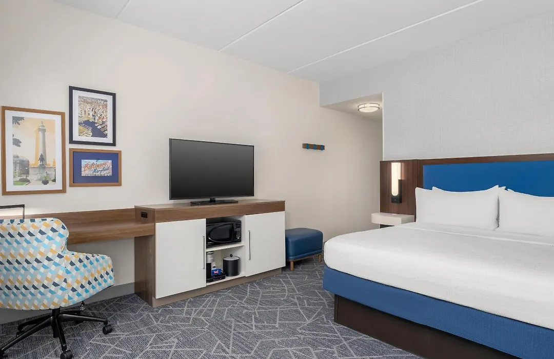 Hampton Inn Baltimore Bayview Campus-1