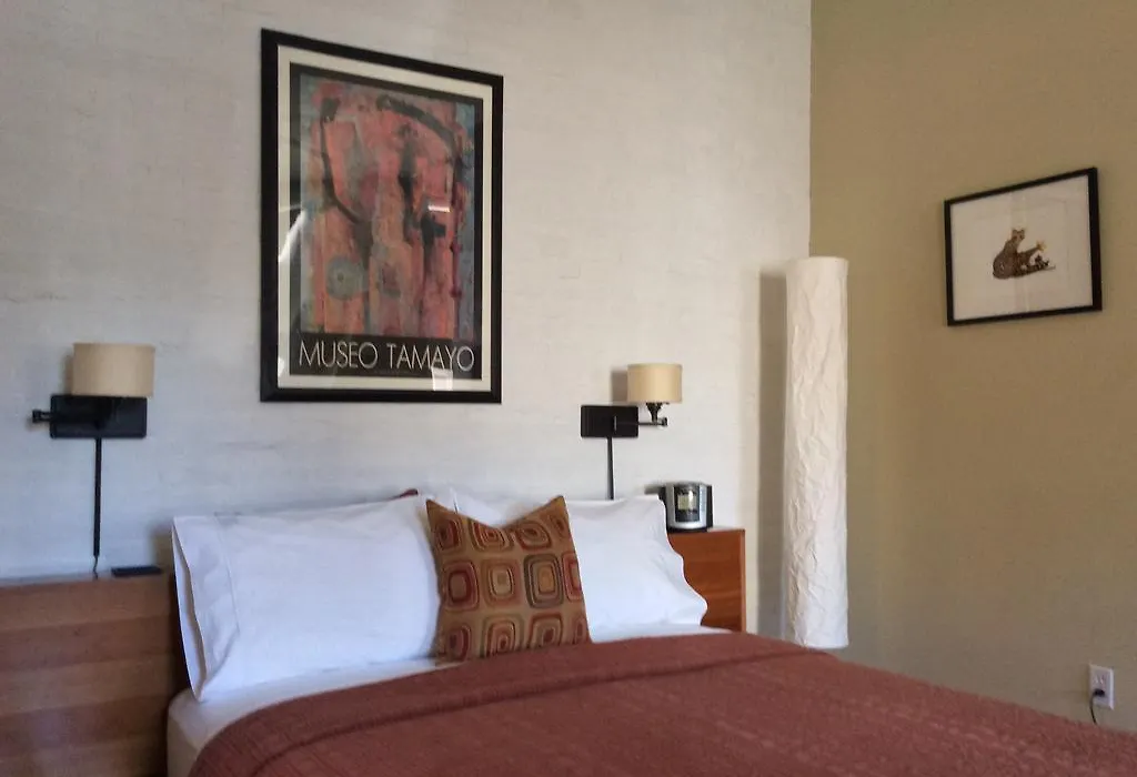 Inn At 2920-1
