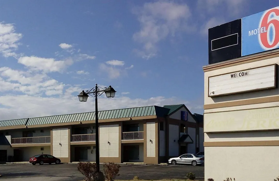 Days Inn Lexington Park-1